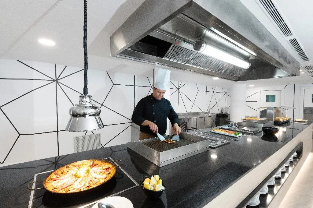 Restaurant, Palmanova Suites by TRH, Majorca