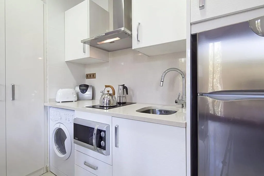 Room, Apart - Ramblas 108, Barcelona