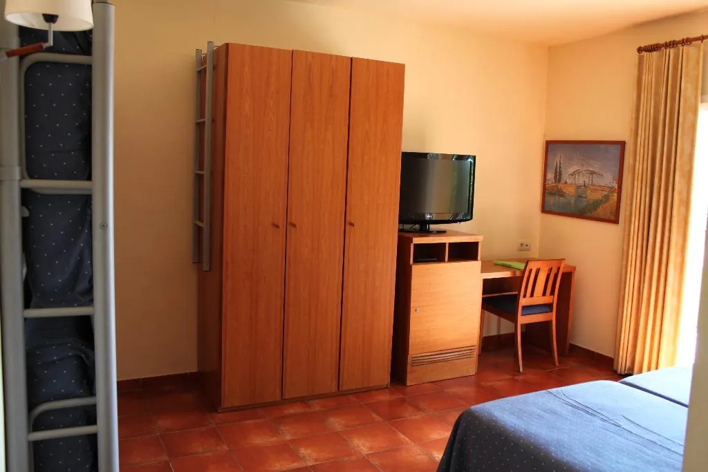 Double or Twin STANDARD Room, Picasso, Costa Brava