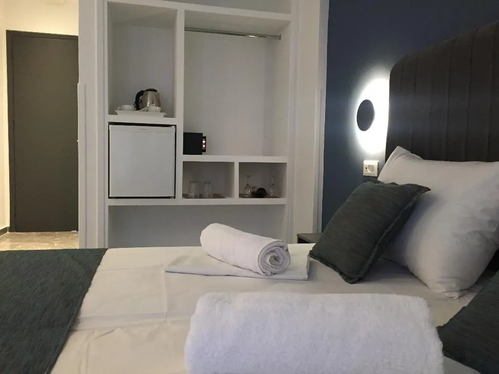 Double or Twin STANDARD Room, City Pearl, Crete
