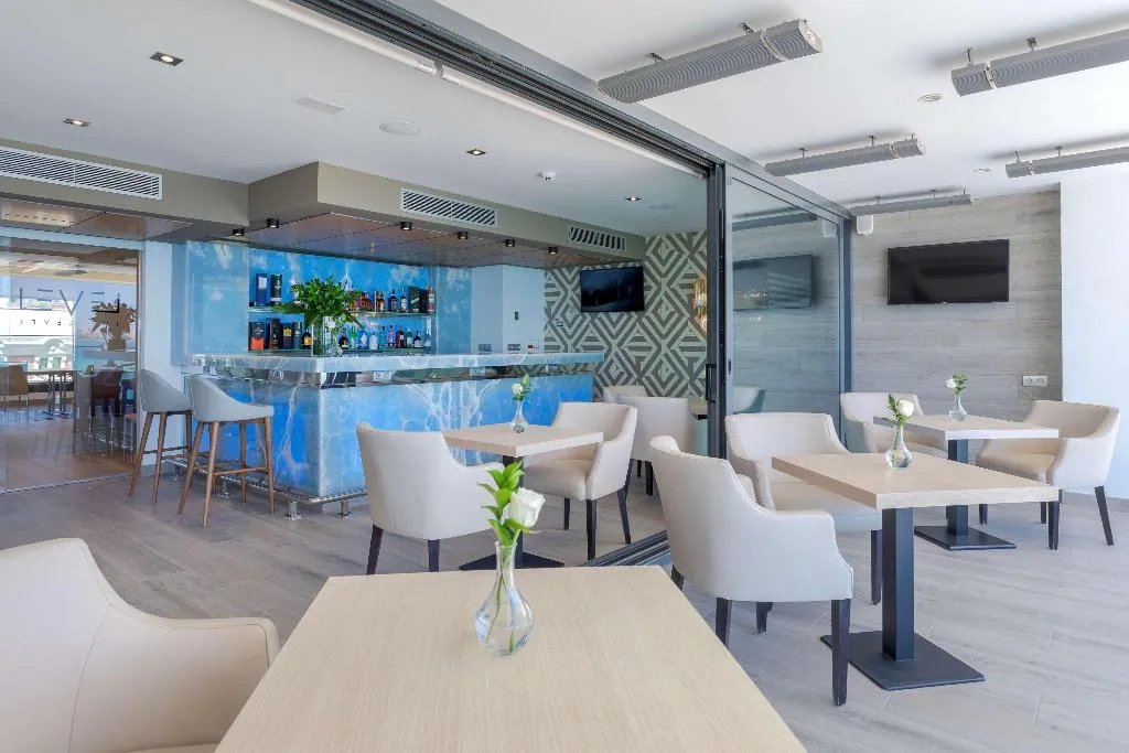 Bar, The Level Melia Alicante - Adults Only +18, Costa Blanca