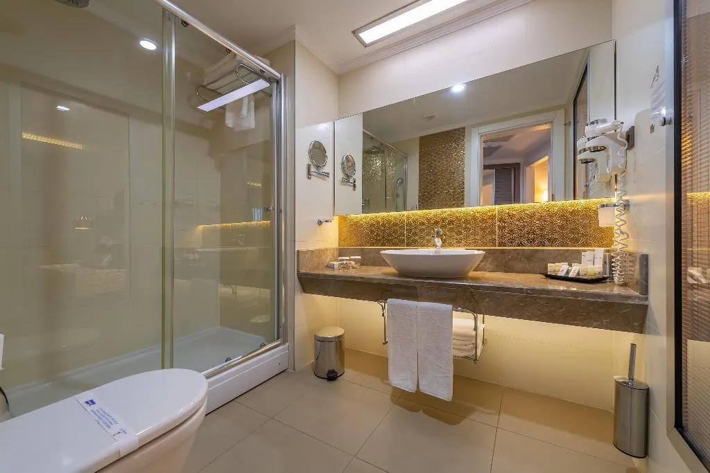 FAMILY ROOM CONNECTING ROOM Room, Kirman Belazur Resort & Spa, Antalya