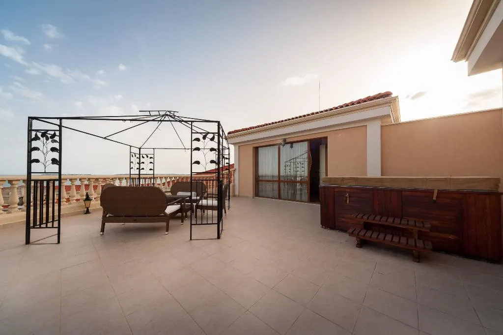 APARTMENT SEA VIEW Room, Maisonettes In Royal Bay Residence And Spa, Bourgas