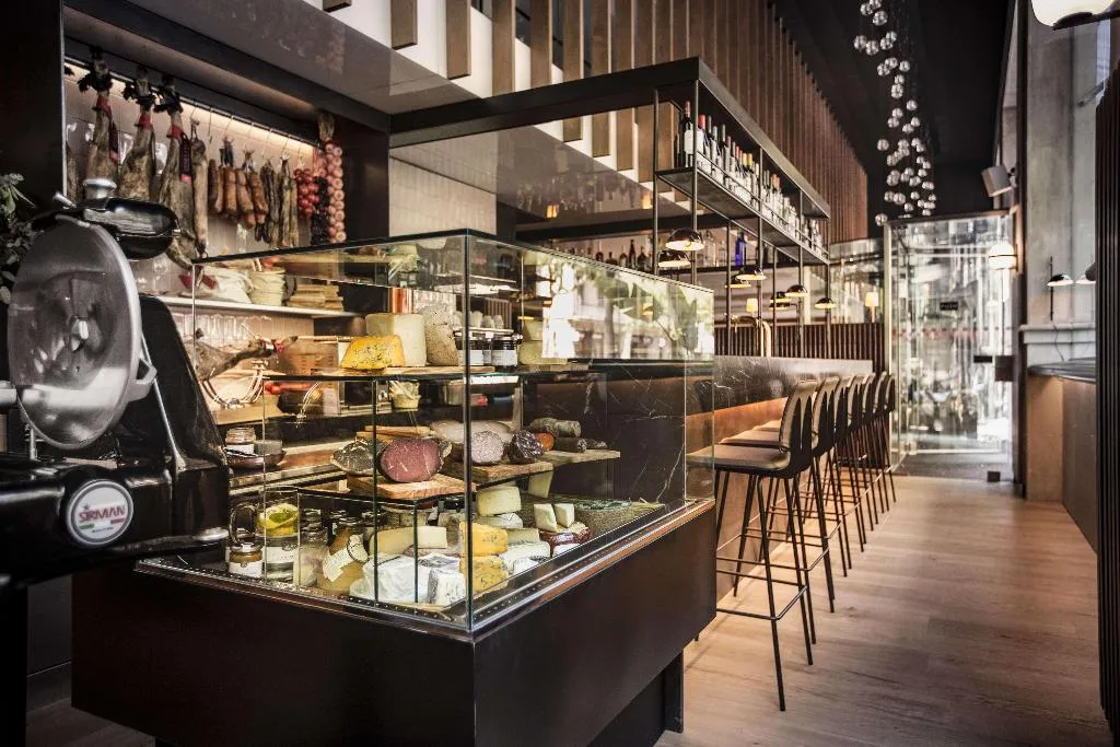 Bar, Alexandra Barcelona, Curio Collection by Hilton, Barcelona