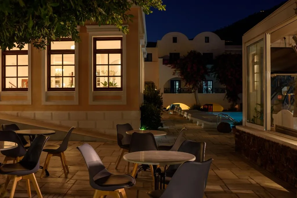 Bar, Veggera Hotel, Santorini