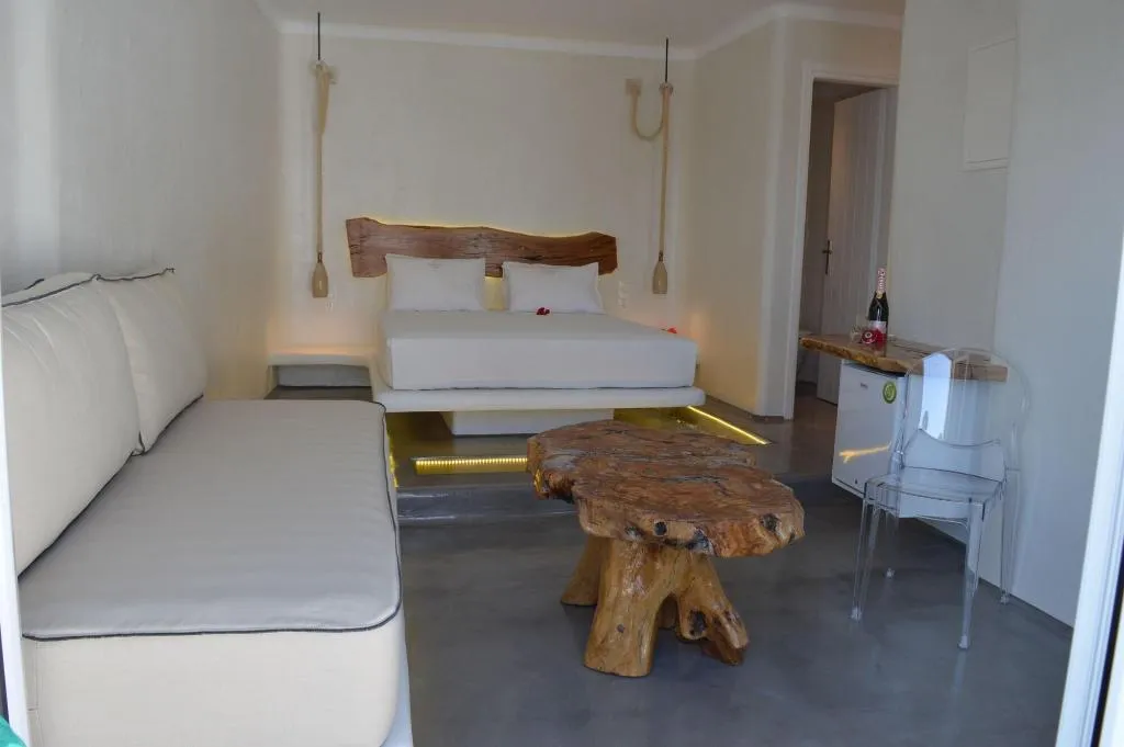 Room, Flaskos Suites, Mykonos