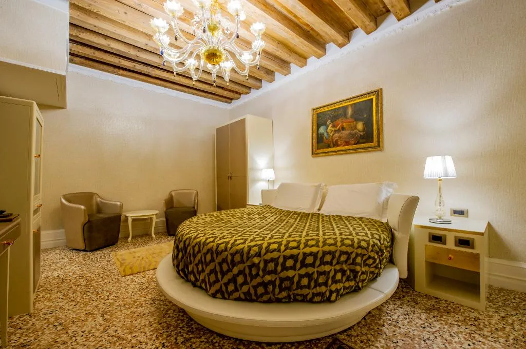 DOUBLE DELUXE Room, Ego Boutique Hotel The Silk Road, Venice