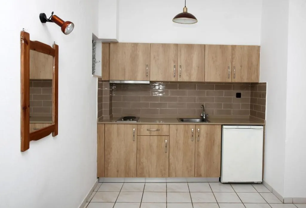 Room, Iraklis, Crete