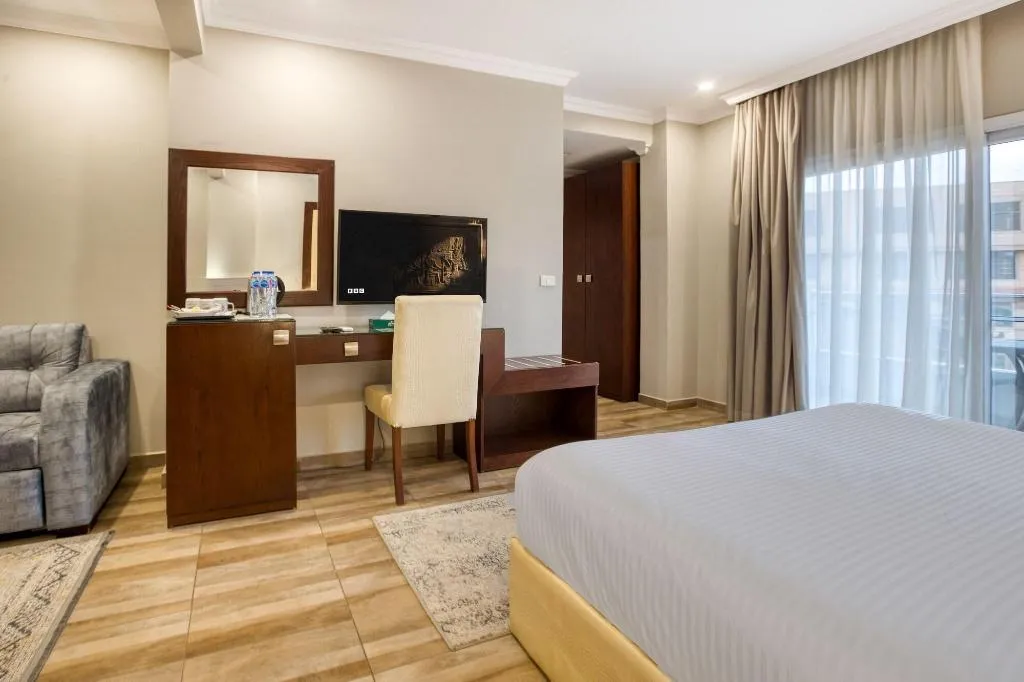 Room, Mamluk Pyramids Hotel, Cairo