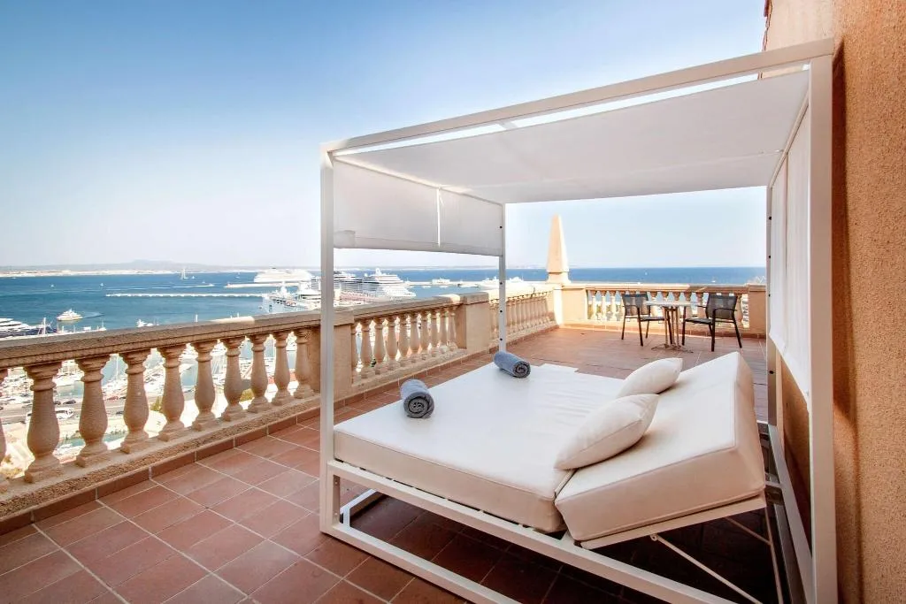 JUNIOR SUITE QUEEN SIZE BED Room, Catalonia Majorica, Majorca