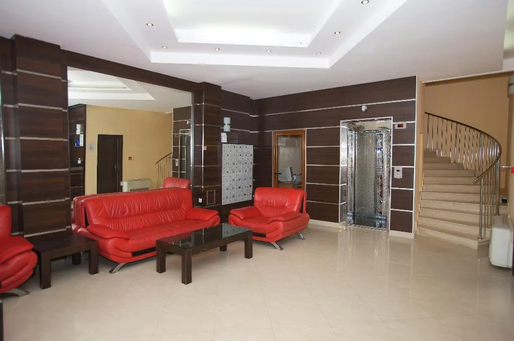 Lobby, Atol, Bourgas