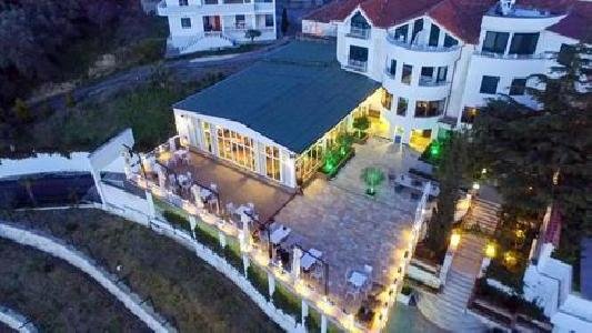 Vila Arber Hotel, Kavaje