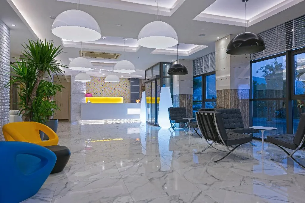 Lobby, Kaptan, Antalya