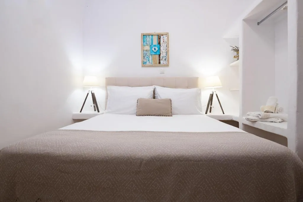 Room, Estate 1896, Santorini