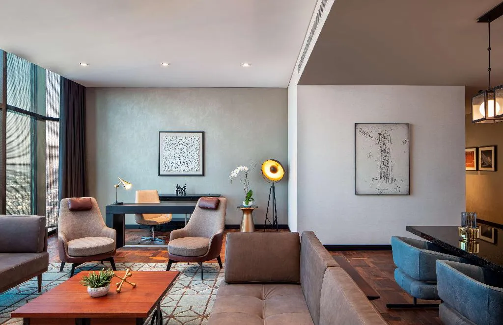 SUITE Presidential Room, DoubleTree by Hilton Dubai M Square, Dubai