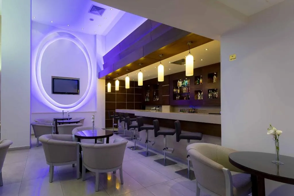 Bar, Tasia Maris Beach Hotel and Spa - Adults Only, Cyprus