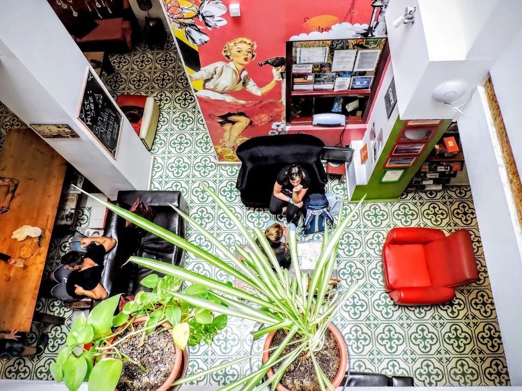 Lobby, Home Youth Hostel, Valencia