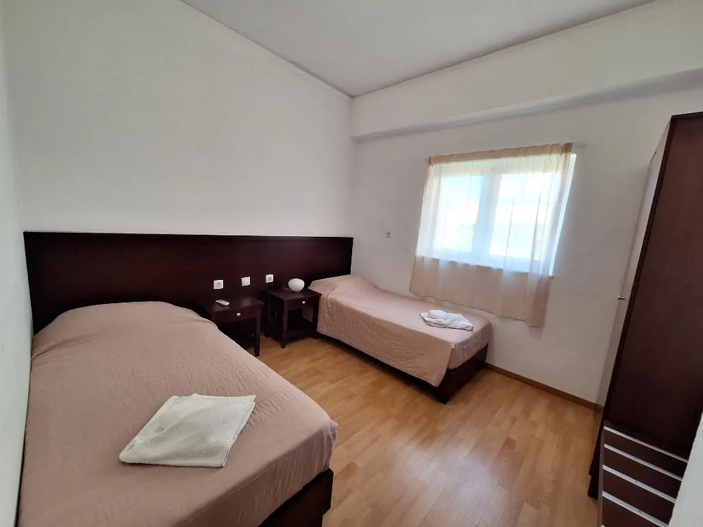 APARTMENT TWO BEDROOMS ONE BATHROOM Room, Perla Beach, Crete