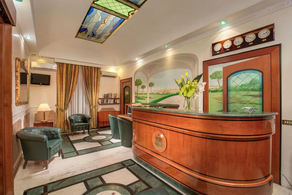 Lobby, Sonya, Rome
