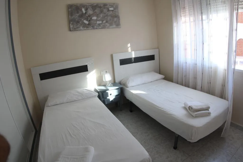 APARTMENT CAPACITY 6 TWO BEDROOMS Room, Marina Internacional, Costa Blanca