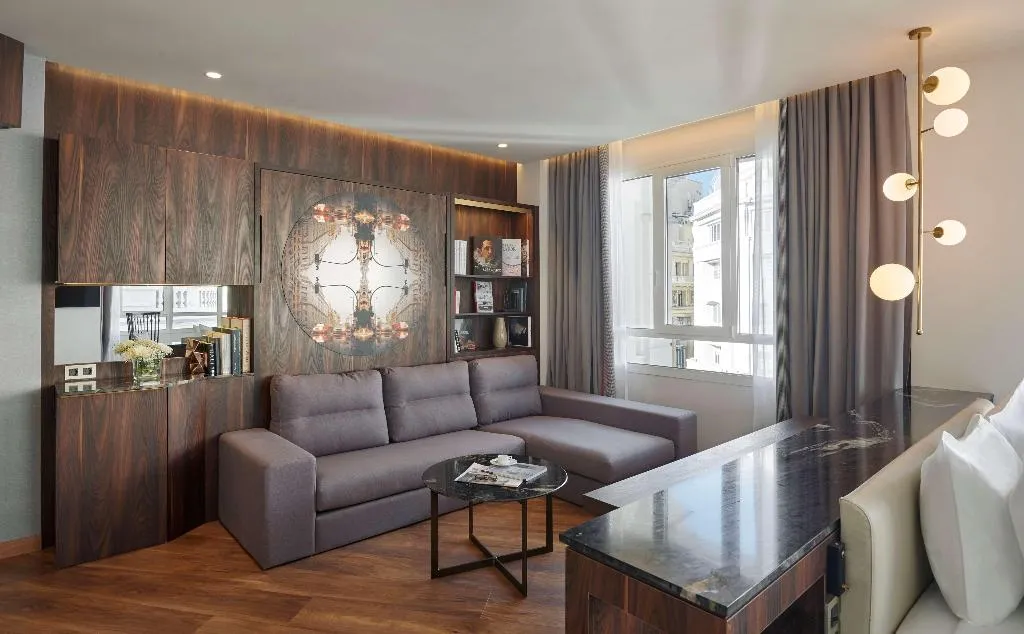 Room, Hyatt Centric Gran Via Madrid, Madrid