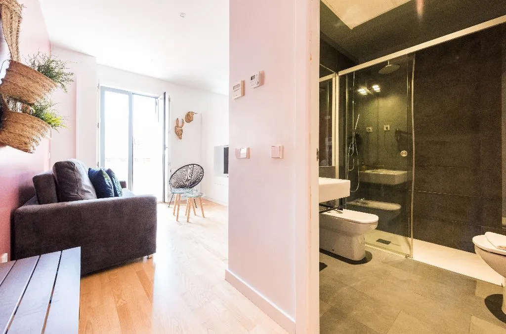 Room, Apartamentos Madrid Puerta del Sol, Madrid