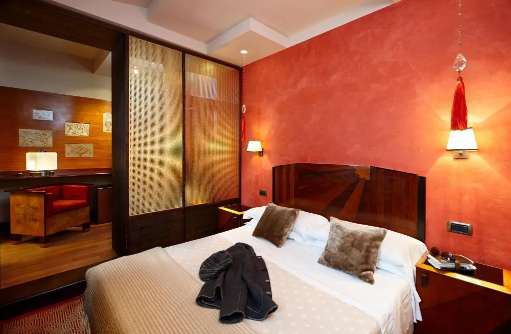 JUNIOR SUITE STANDARD Room, Saturnia & International, Venice