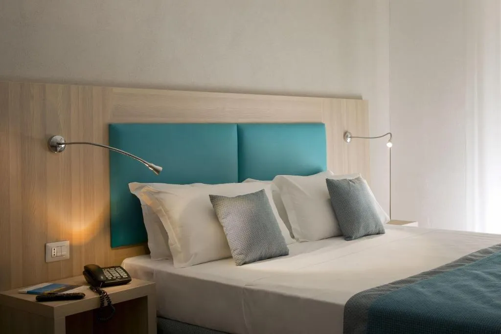 DOUBLE SUPERIOR Room, American Hotel, Naples