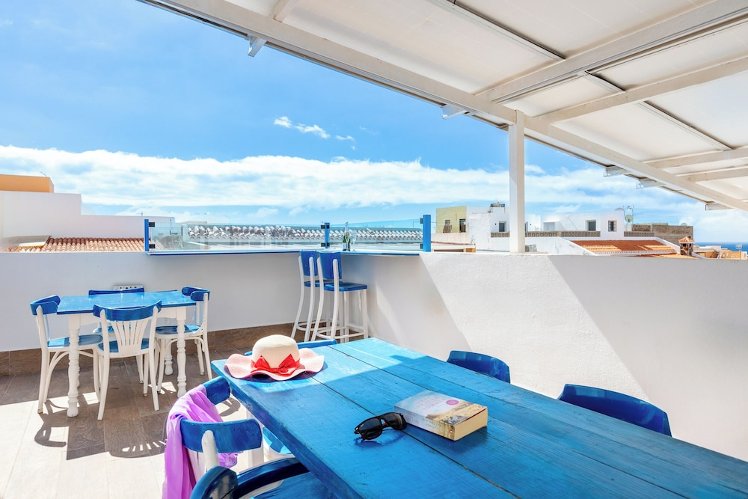 Riva Guest House Los Abrigos, Tenerife