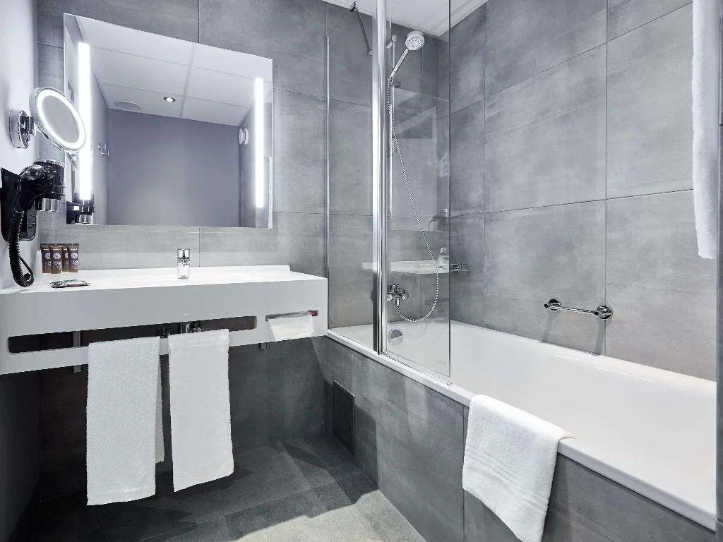 SUITE STANDARD Room, Novotel Krakow Centrum, Krakow