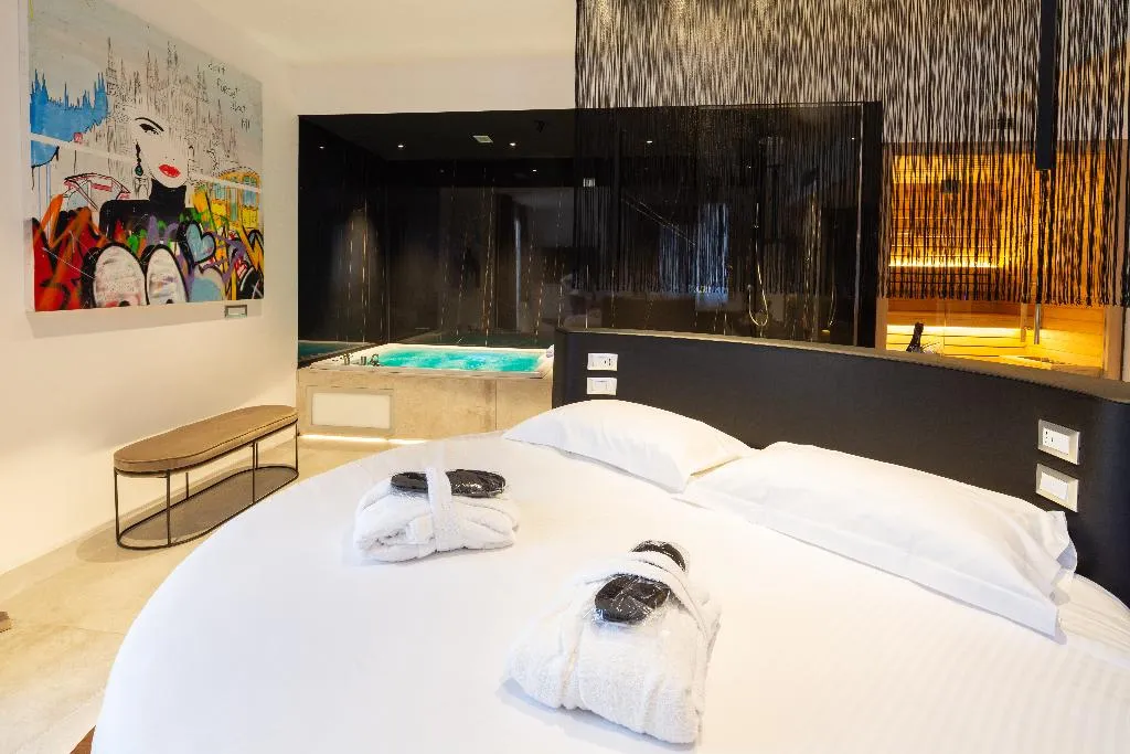 SUITE STANDARD Room, The Corner Duomo Hotel, Naples