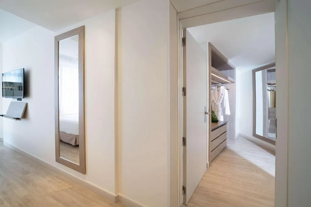 Room, Meliá Cala Galdana, Menorca