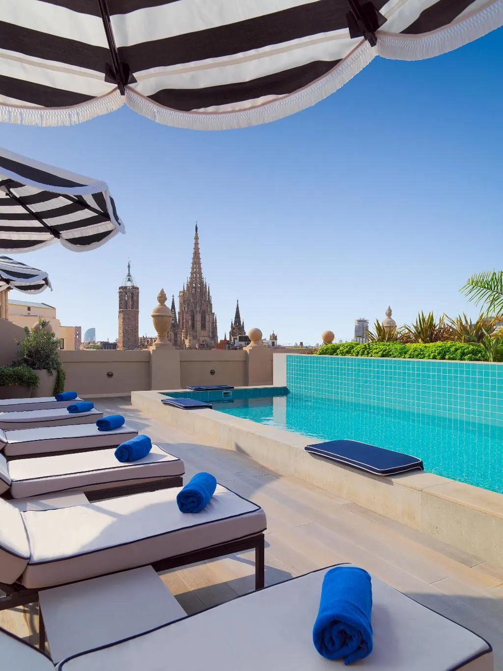 Pool, H10 Madison, Barcelona