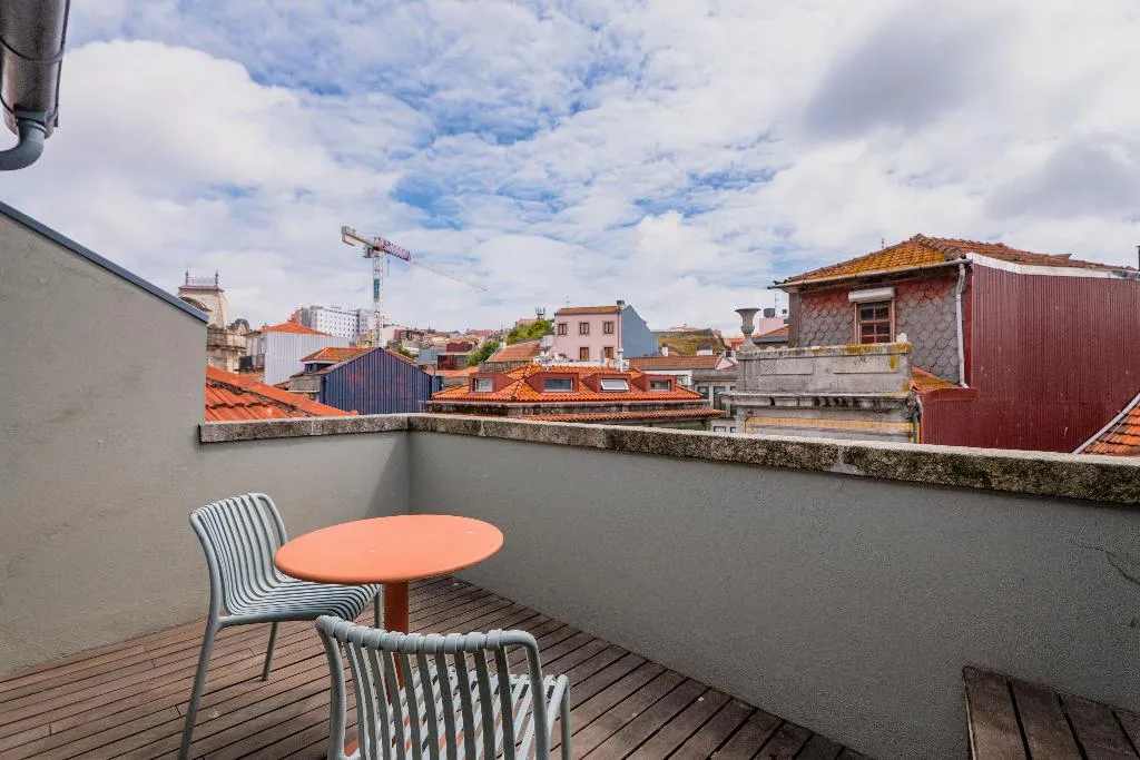 DOUBLE ONE BEDROOM Room, Casa Dos Lóios By Shiadu, Porto