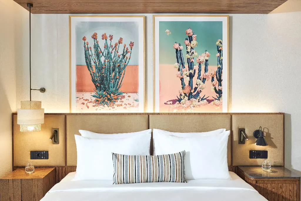 SUITE POOL VIEW KING BED Room, Hyde Bodrum ALL INCLUSIVE, Bodrum