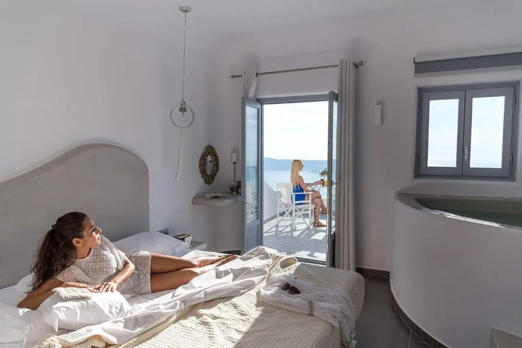 Room, Unique Suites, Santorini