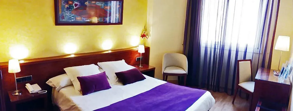 Double or Twin STANDARD Room, Rosa, Costa Brava