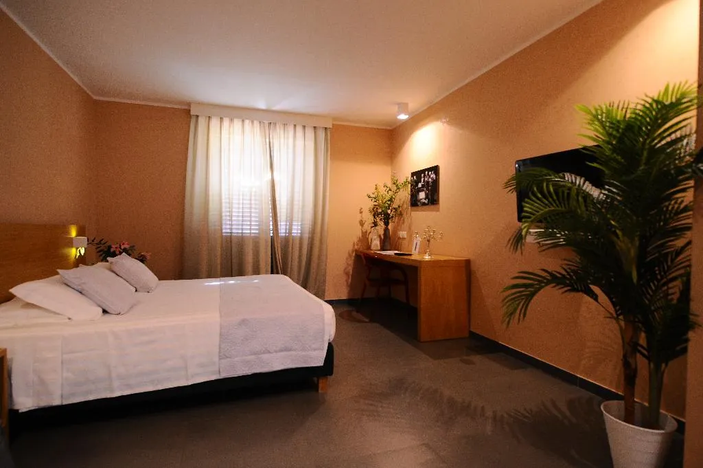 Double or Twin SUPERIOR Room, Casena Dei Colli Sure Hotel Collection by BW, Palermo