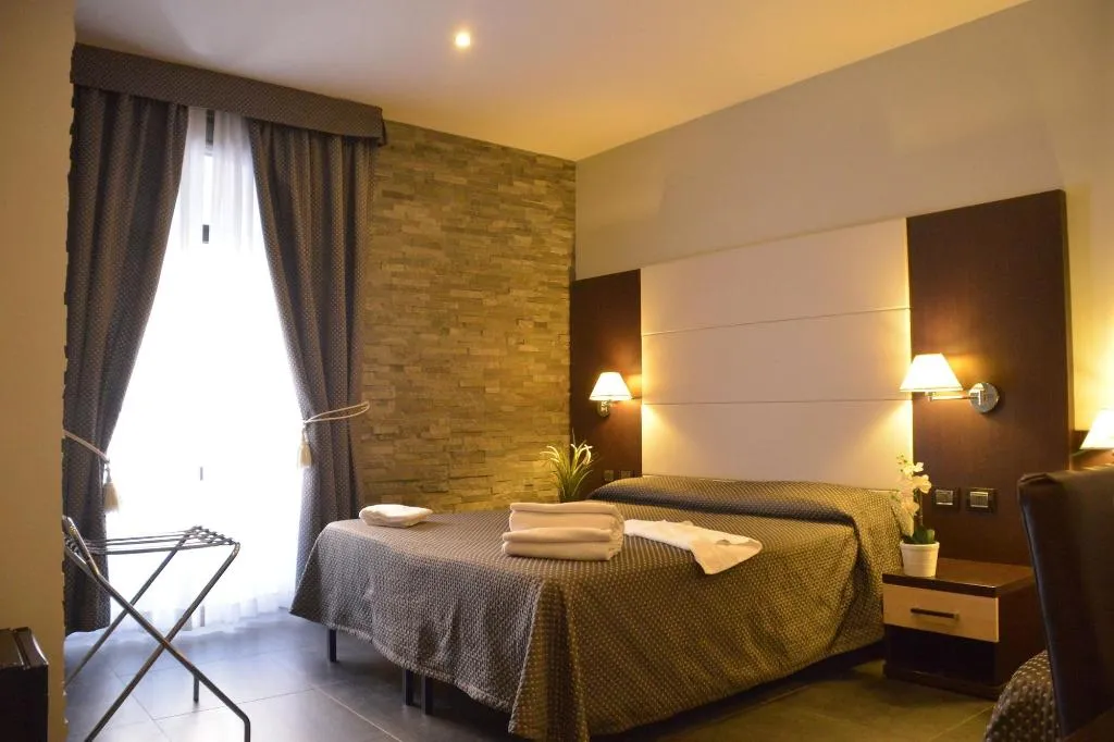 Room, B B La Casa Di Patty, Naples