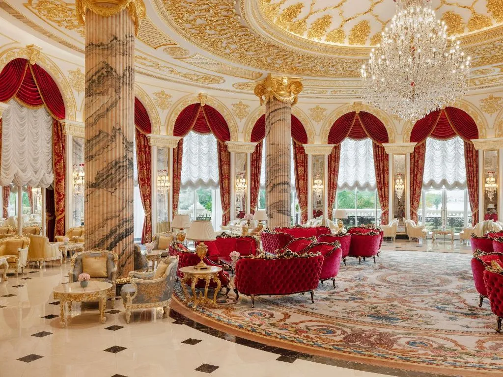 Restaurant, Raffles The Palm Dubai, Dubai