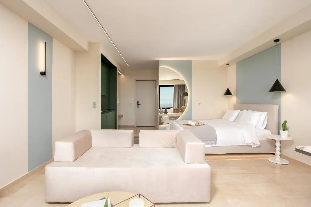 QUADRUPLE DELUXE SEA VIEW Room, Sea And The City, Halkidiki