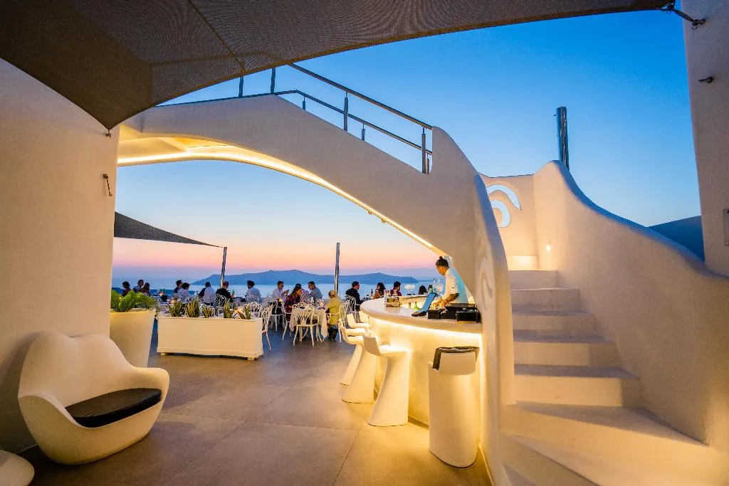 Bar, Athina Luxury Suites, Santorini