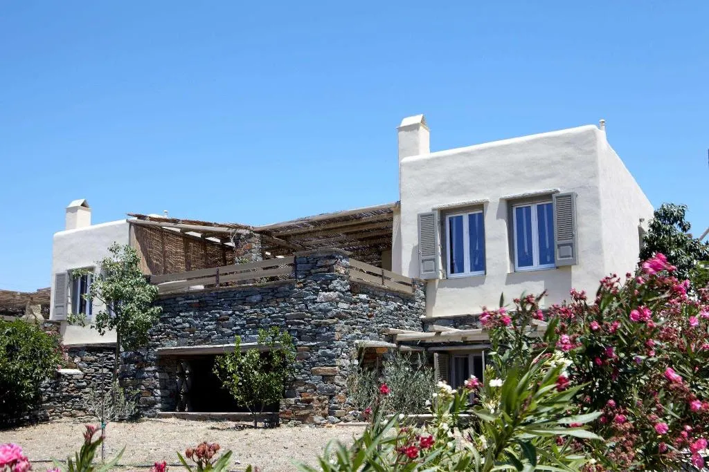 General view, Diles & Rinies, Mykonos
