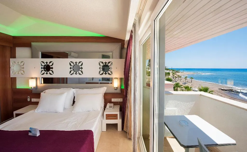DOUBLE SINGLE USE DELUXE SEA VIEW Room, Flora Garden Beach Side, Antalya