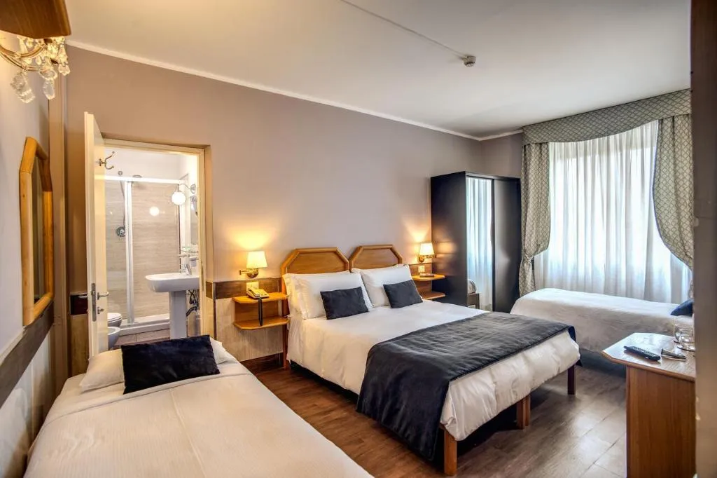 QUADRUPLE STANDARD Room, San Valentino, Rome