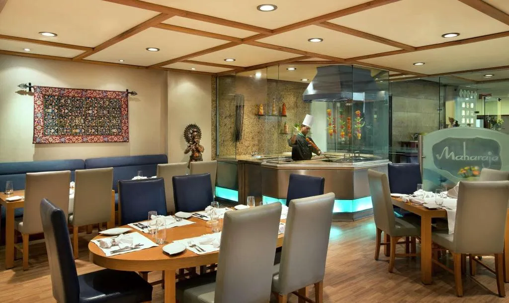 Restaurant, Ramses Hilton, Cairo