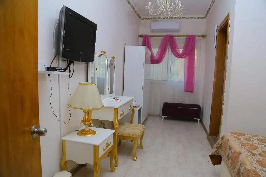 Room, Huri & Nuri Hotel, Izmir