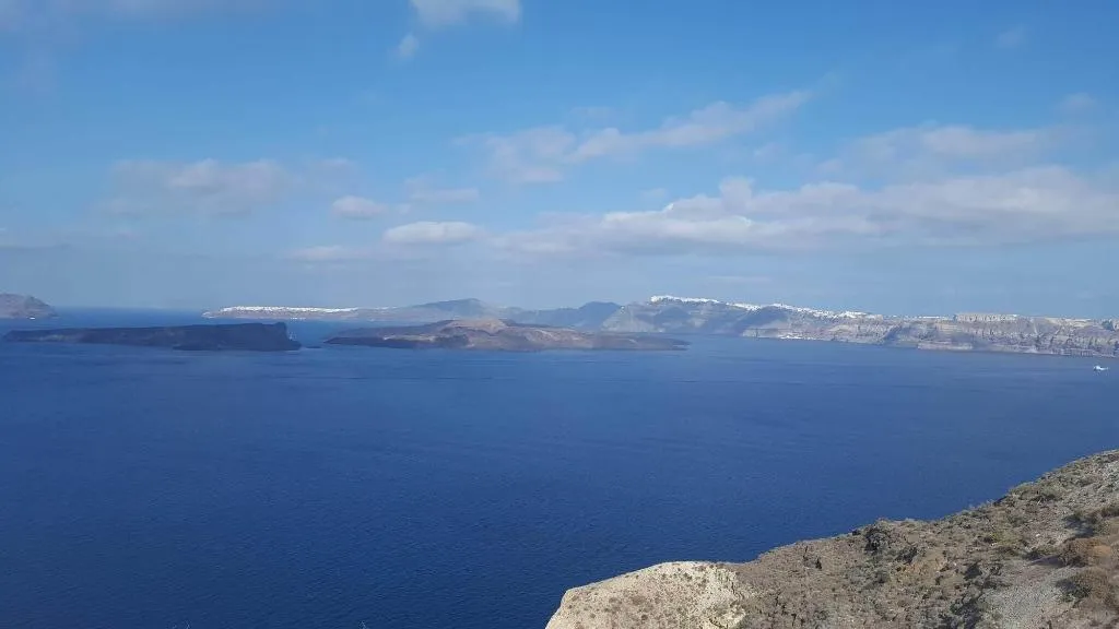 Sports and Entertainment, Pleasure Beachside Studios, Santorini