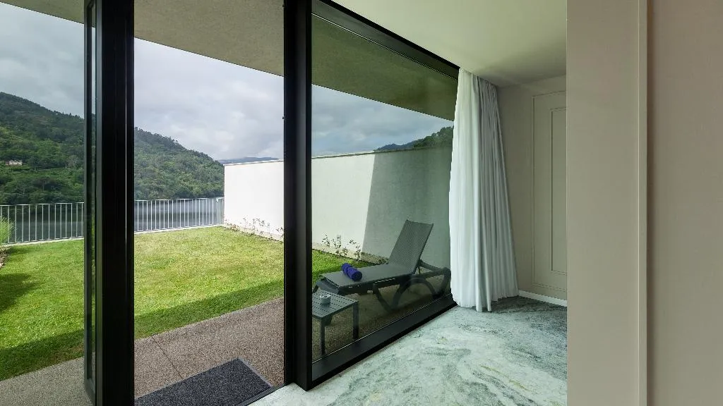 SUITE RIVER VIEW Room, Douro Royal Valley Hotel & Spa, Porto