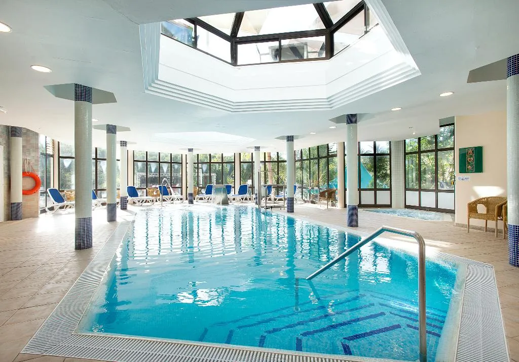 Pool, Exagon Park, Majorca